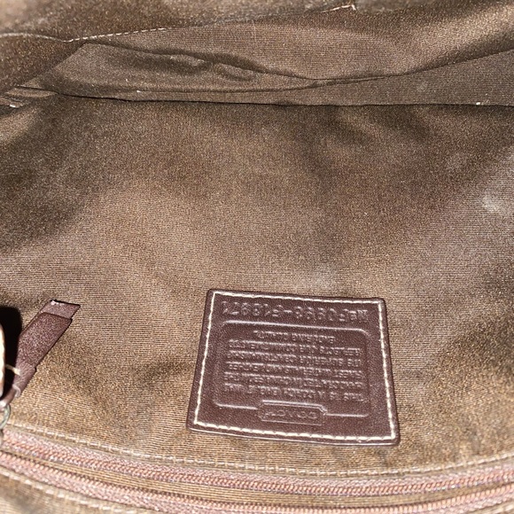 Coach Shoulder Bag - Picture 5 of 7